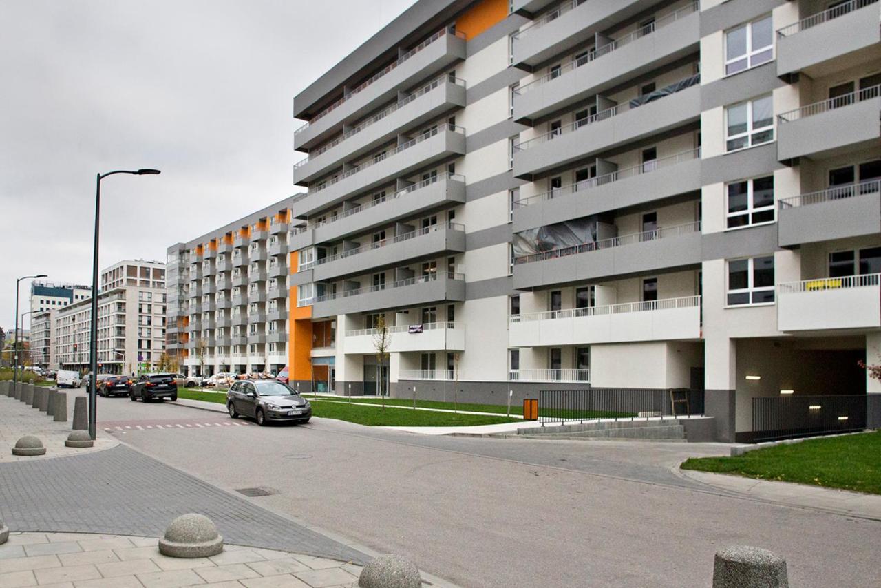 Komputerowa P&O Serviced Apartments Varsovia Exterior foto