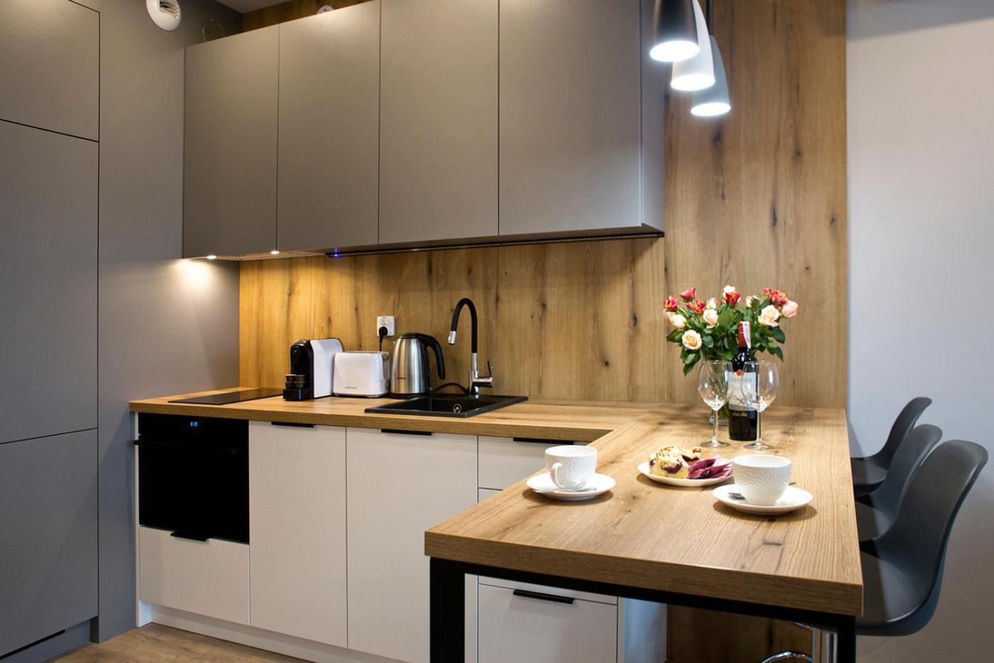 Komputerowa P&O Serviced Apartments Varsovia Habitación foto