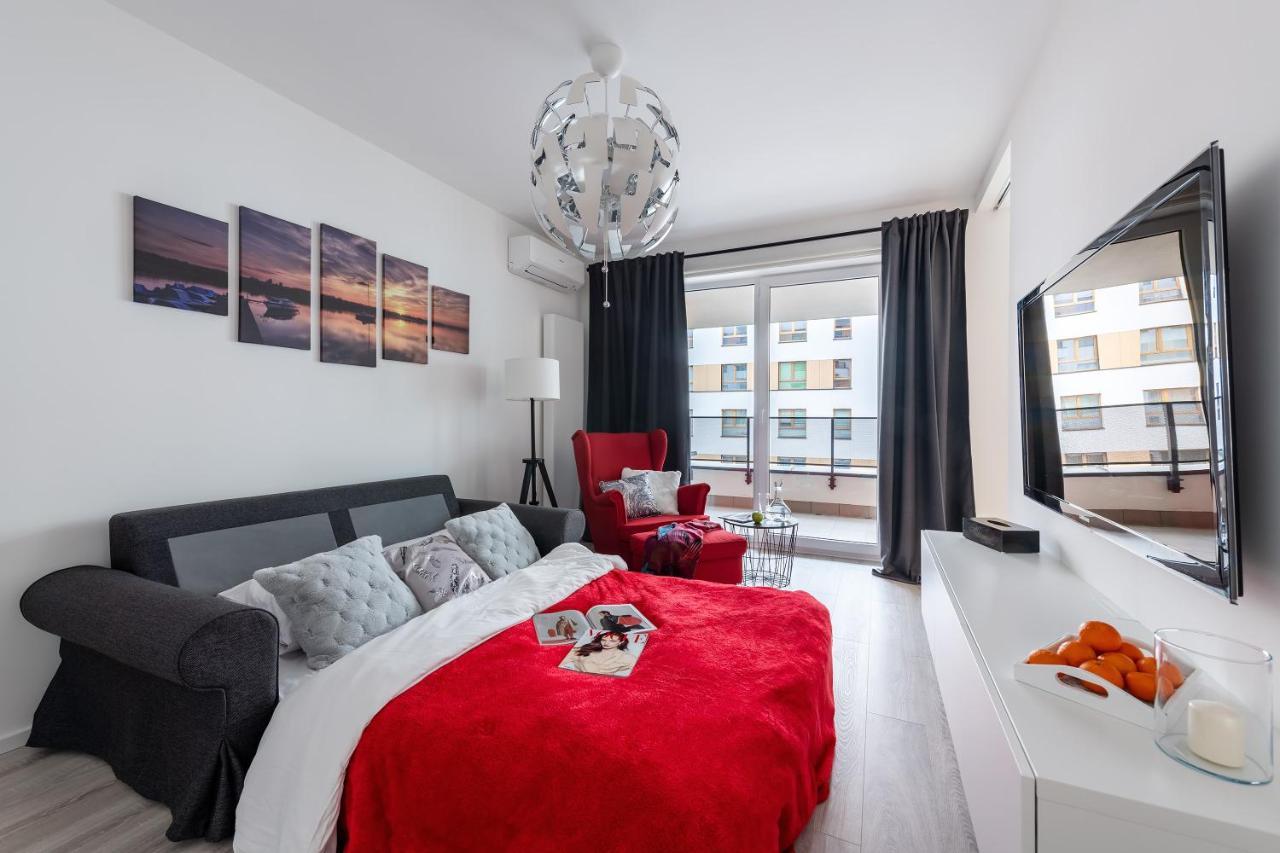 Komputerowa P&O Serviced Apartments Varsovia Exterior foto