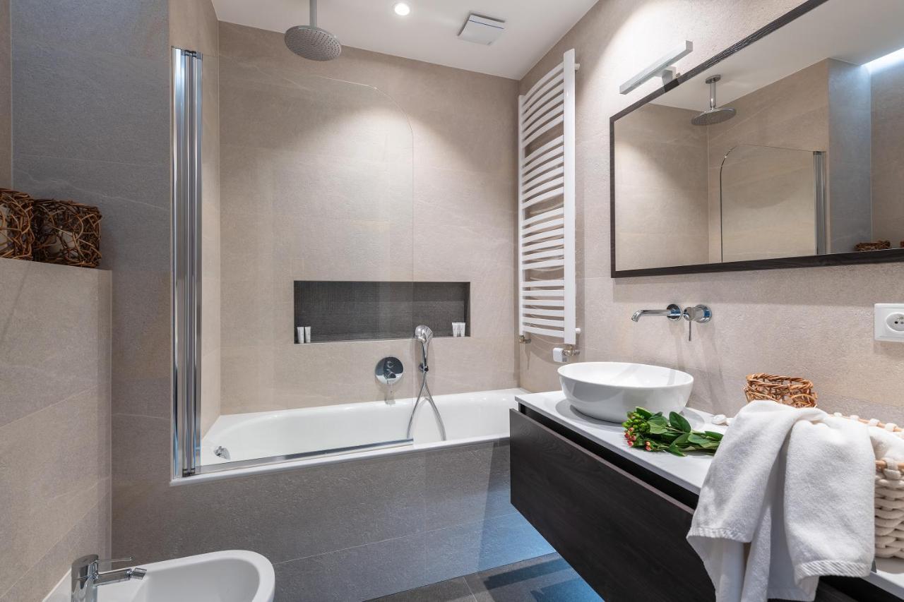 Komputerowa P&O Serviced Apartments Varsovia Exterior foto