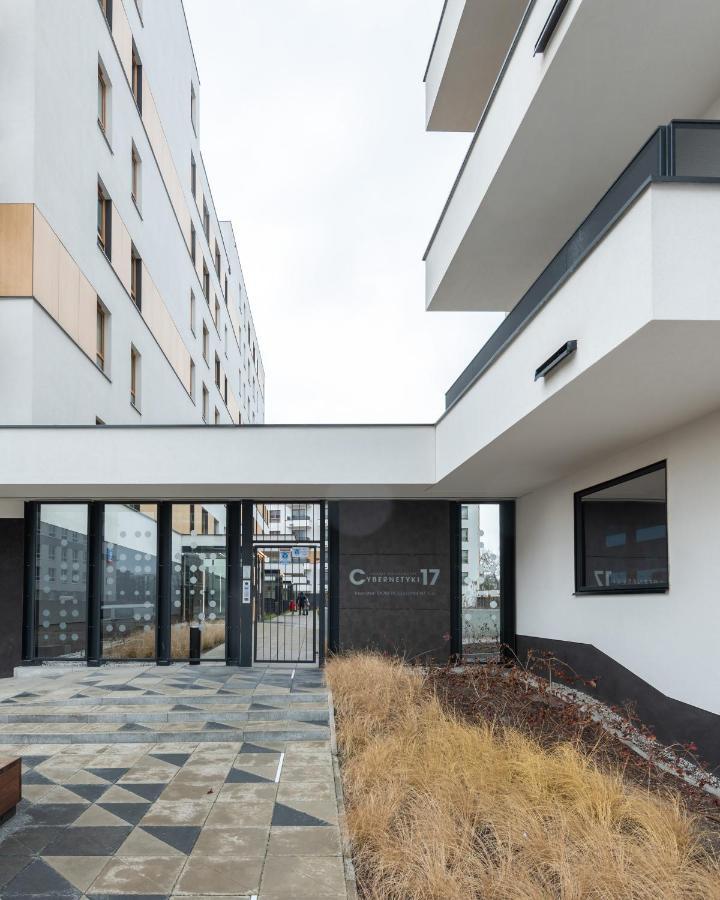 Komputerowa P&O Serviced Apartments Varsovia Exterior foto